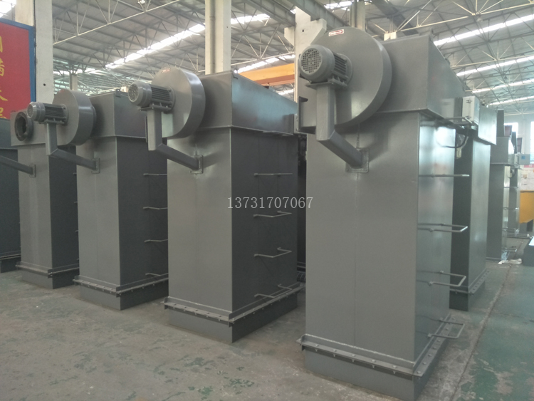 2018年最新研發(fā)15m2、25m2倉頂布袋除塵器投放市場